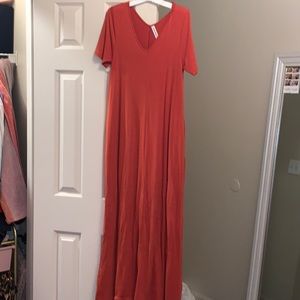 V Neck Maxi Dress